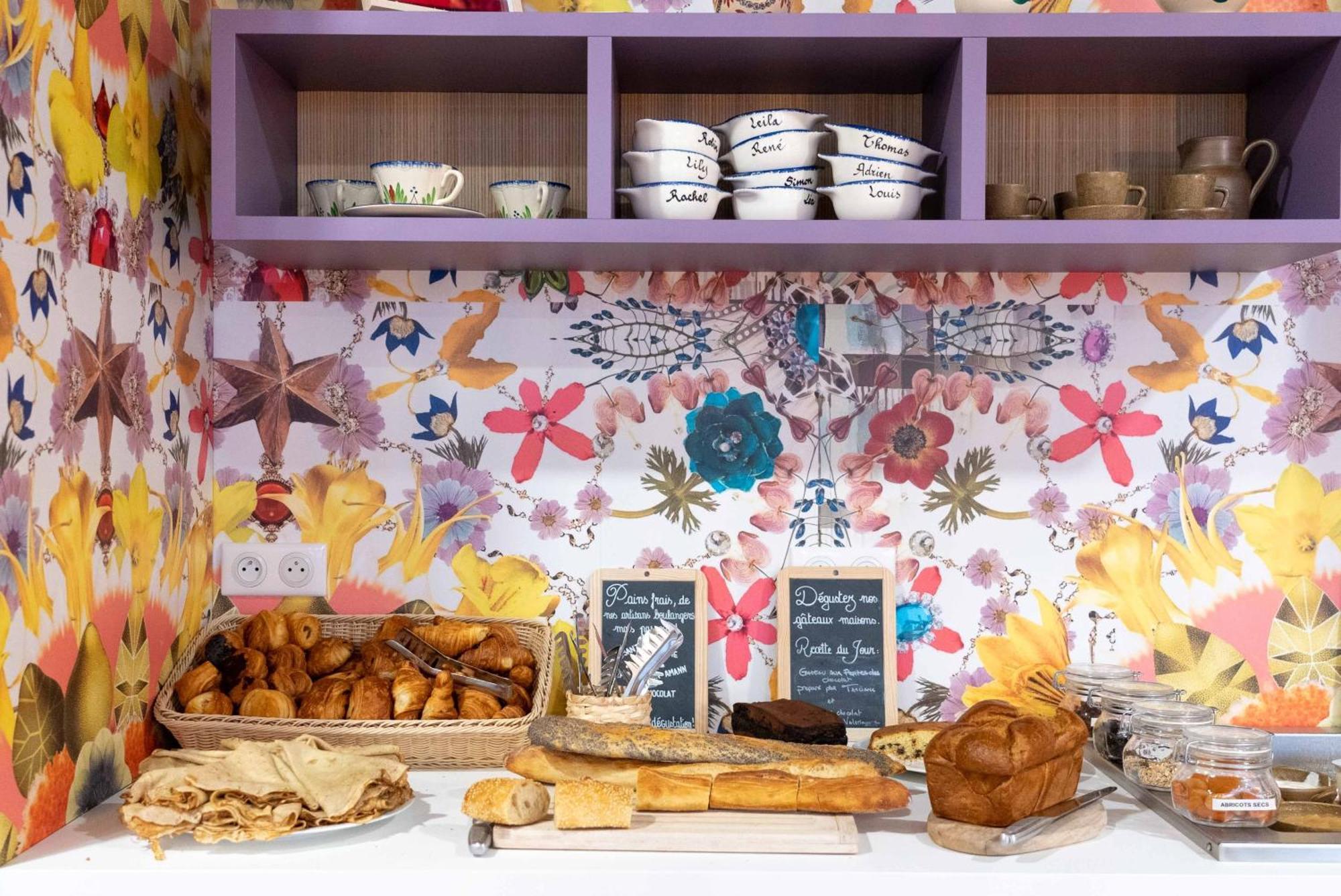 Greet Hotel Rennes Pace Екстер'єр фото